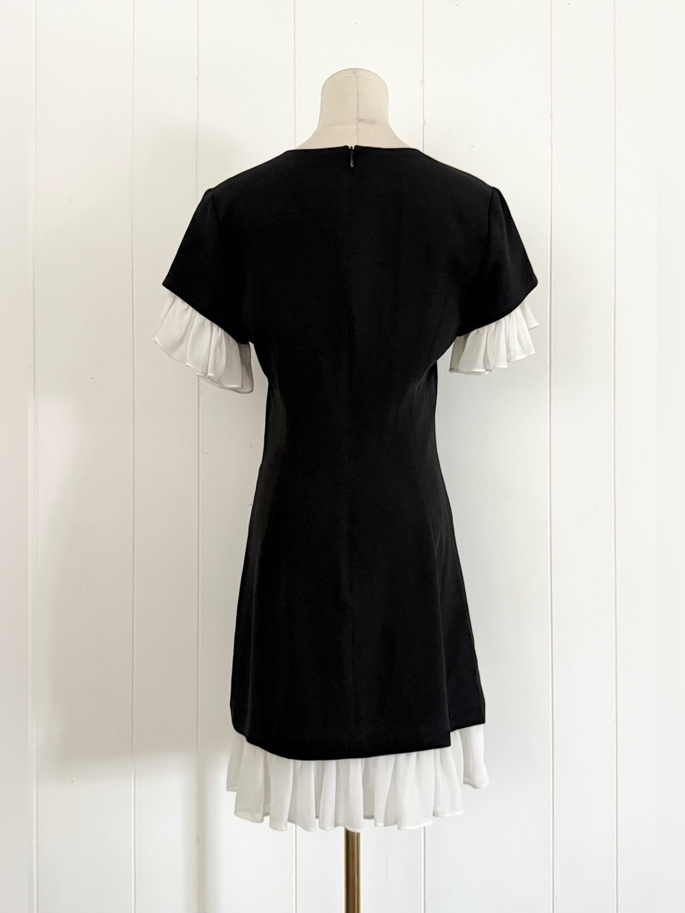 Cinq A Sept Rosaria Chiffon Ruffle Hem Sleeve Mini Dress Size 6 Black Ivory - Picture 4 of 9